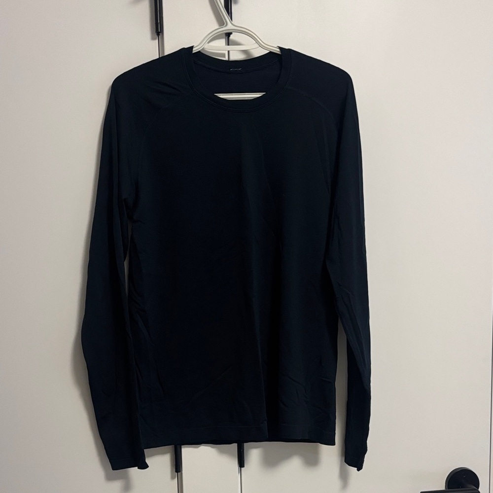 lululemon athletica Men's Long Sleeve Crew